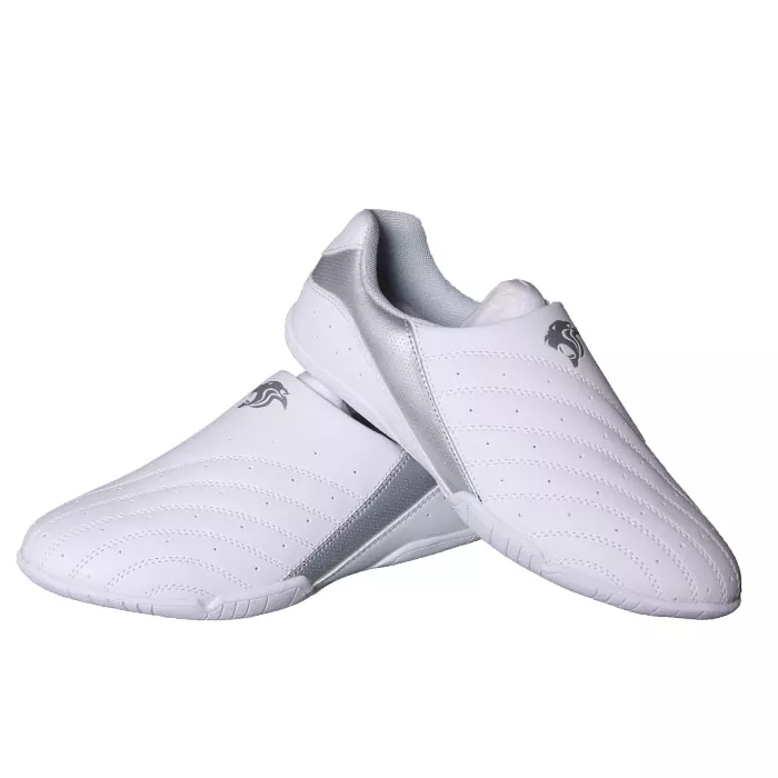 Chaussures de taekwondo blanches